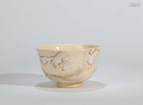 A JAPANESE COLOR PAINTED PORCELAIN