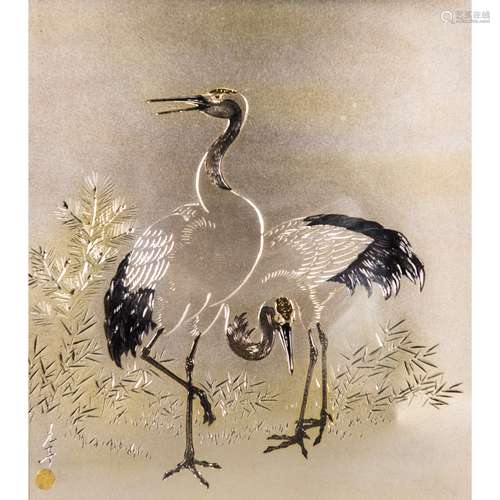 A GOLD-INLAID CARVED 'CRANE' SILVER PLAQUE