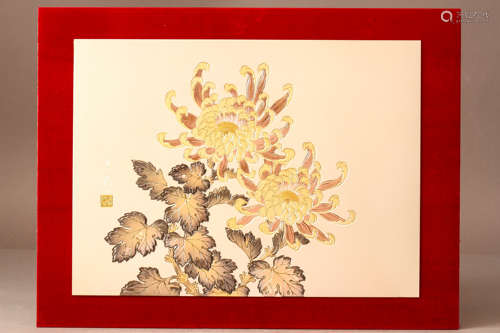 A GOLD-INLAID CARVED 'CHRYSANTHEMUM' SILVER PLAQUE