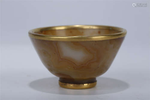 An Agate Cup with Golden Rim.