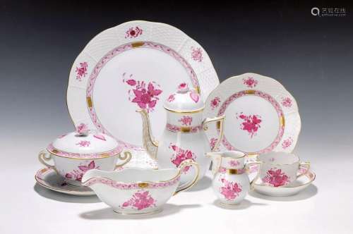 Set, Herend, Apponyi in purple red, 20th c., porcelain, 4