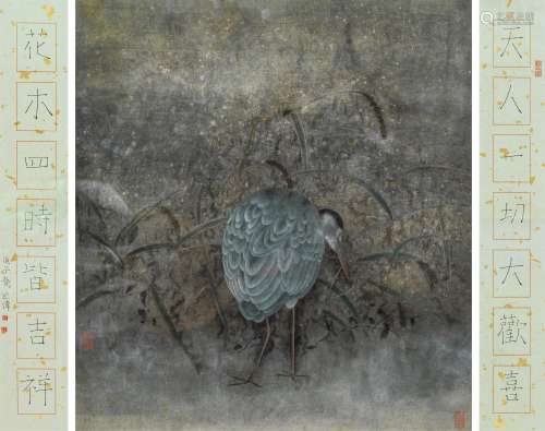 江宏伟（b.1957） 鹭鸶、楷书七言联 镜框 设色纸本