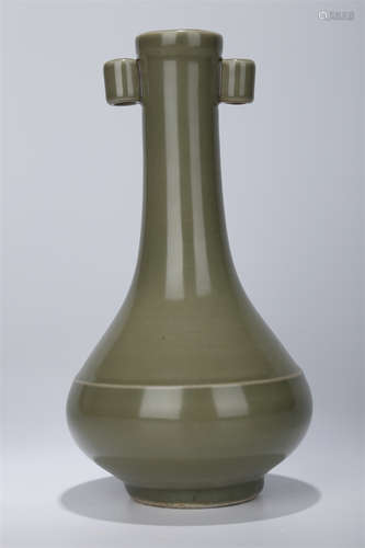 A Celeste Glazed Long-Neck Porcelain Bottle.