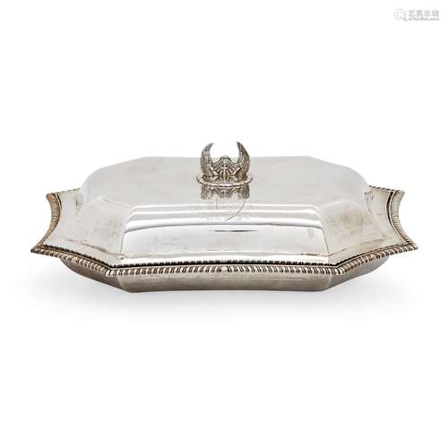 Bulgari - A silver bowl, London, 1801, S. Bulgari Collection...