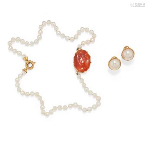 A 18K yellow gold, cultured pearl and carnelian necklace and...