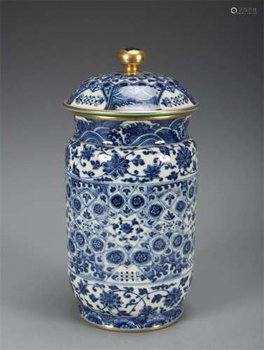 A Chinese Blue & White Flower Patterned Porcelain Jar