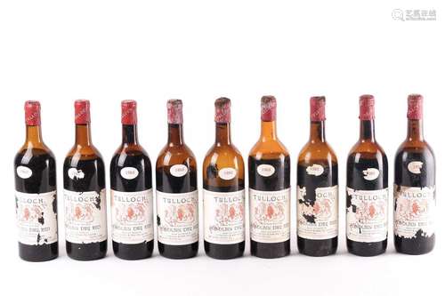 Nine bottles of 1968 Tulloch Pokolbin Dry Red, Private Bin.