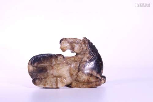 A CARVED JADE HORSE.MING PERIOD