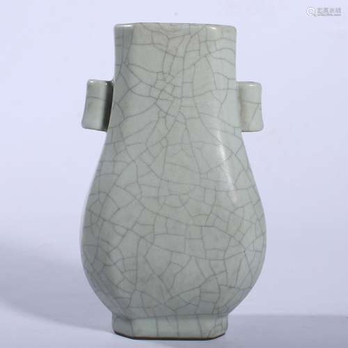 A GE-TYPE VASE,JUN.QIANLONG PERIOD