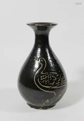 SHANXI WARE BLACK GLAZED YUHUCHUN VASE