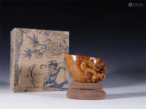 A Chinese Carved Tianhuang Stone Cup with Calligraphy