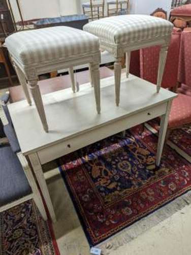 A rectangular painted dressing table, width 110cm, depth 60c...