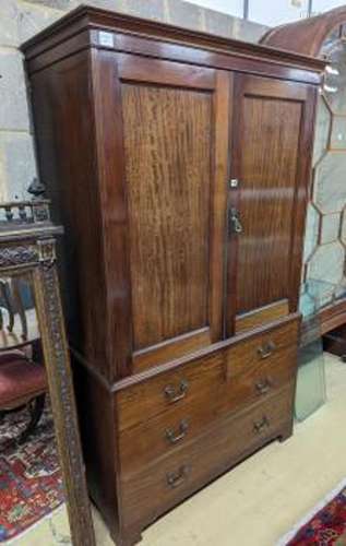 An early 20th century mahogany linen press, length 112cm, de...