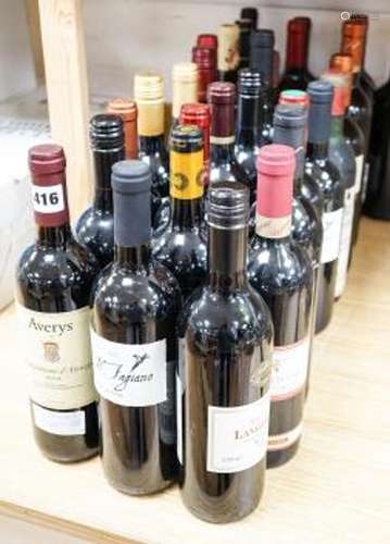 A quantity of various red wines (30)