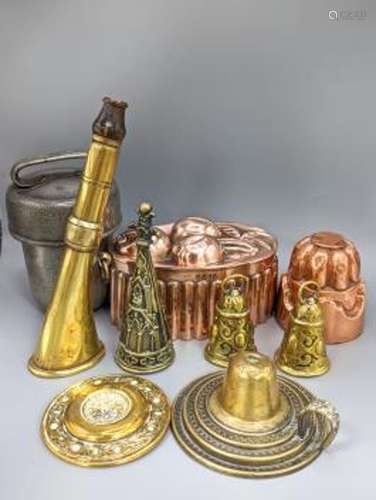 Miniature metalware including horn and two jelly moulds, bra...