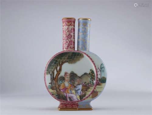 A Chinese Famille Rose Porcelain Vase