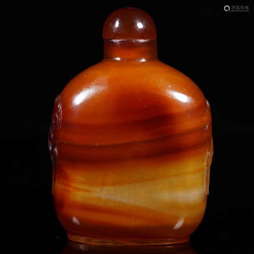 Agate Snuff Bottle