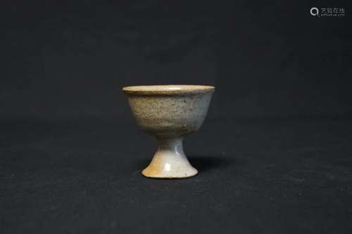 A CELADON GLAZED STEM CUP