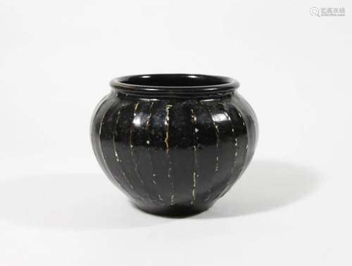 BLACK GLAZED MELON-RIDGED JAR