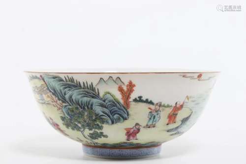 FAMILLE ROSE FIGURES PORCELAIN BOWL