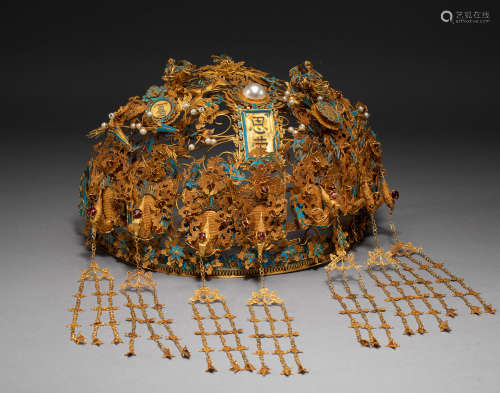 Chinese Qing Dynasty pure gold phoenix crown
