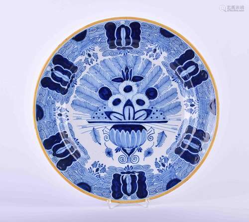 Großer Teller Delft um 1760 | Large plate Delft around 1760