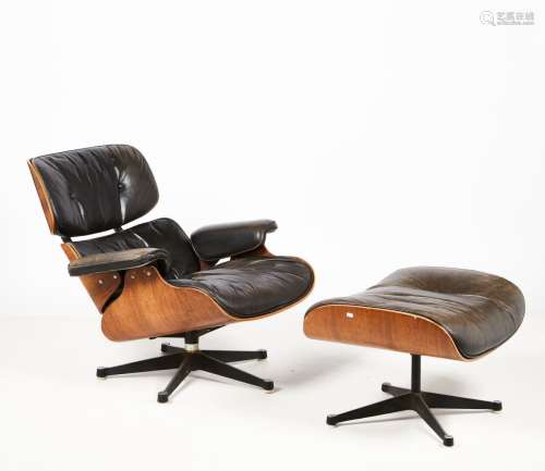 Charles et Ray EAMES Lounge chair et son ottoman en placage ...
