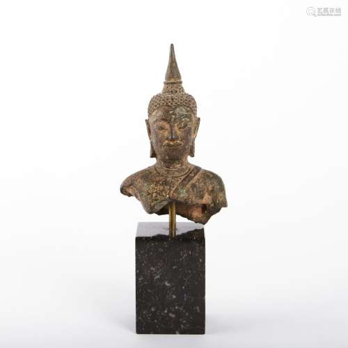 Tête de Bouddha en bronze Thaïlande Ayuthaya Hauteur : 13 cm...