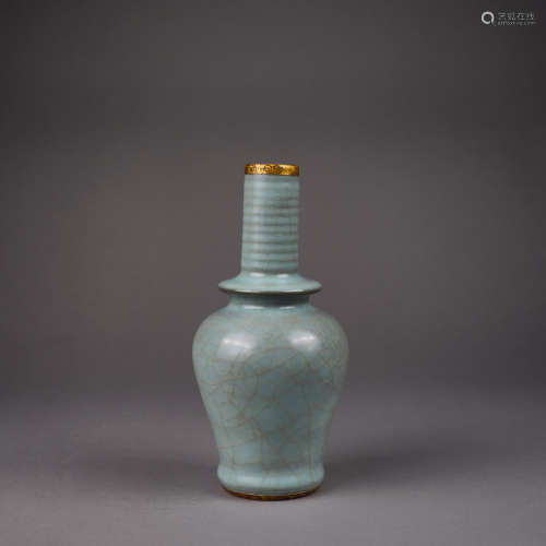 Song Dynasty of China,Ru Kiln Long-Necked Bottle 中國宋代，汝...