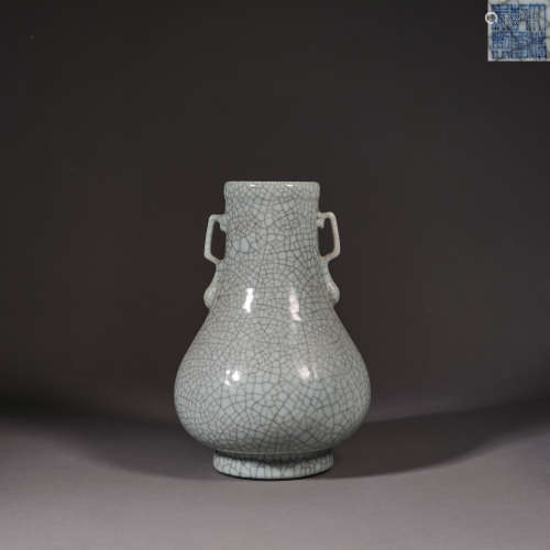 Qing Dynasty of China,Imitation Ge Kiln Zun Bottle 中國清代，...