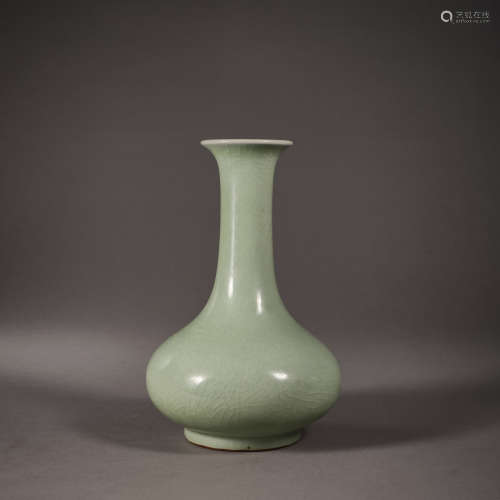 Song Dynasty of China,Longquan Kiln Jade Pot Spring Bottle 中...