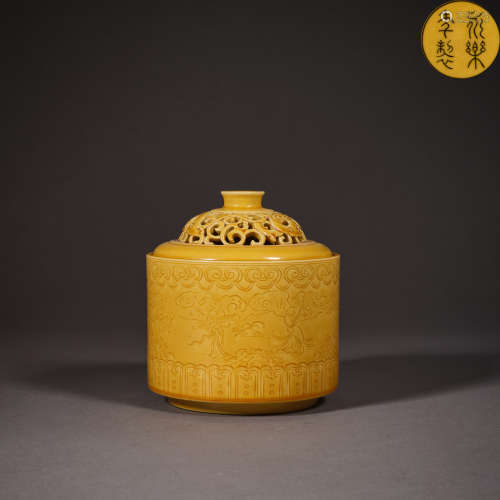 Ming Dynasty of China,Powder Glaze Aromatherapy Jar 中國明代...