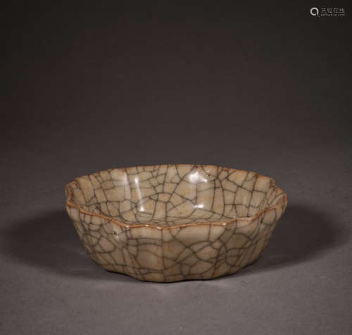 Song Dynasty of China,Ge Kiln Writing-Brush Washer 中國宋代，...