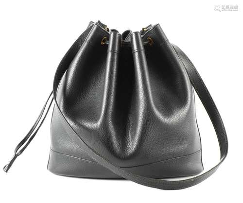 HERMES, Sac "Market", 27cm en cuir noir