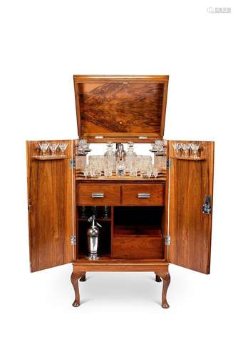 A 1930's Queen Anne style burr walnut and crossbanded c...