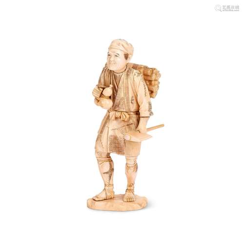 An early 20th century Japanese ivory okimono figure of a woo...