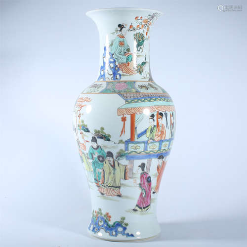 Qing Dynasty Yongzheng pastel bottle