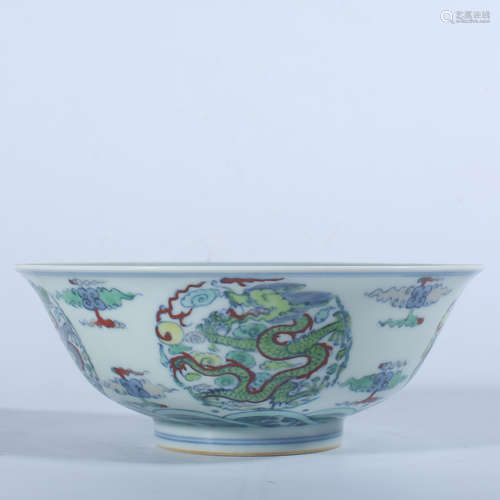 Yongzheng doucai dragon bowl in Qing Dynasty