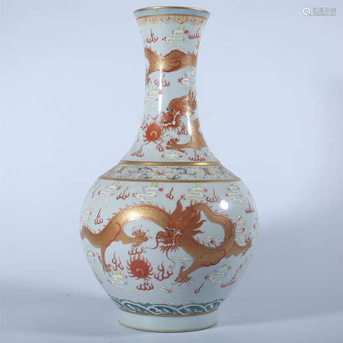 Qing Dynasty Guangxu pastel vase