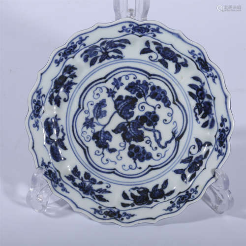 Blue and white dishes of Ming Dynasty