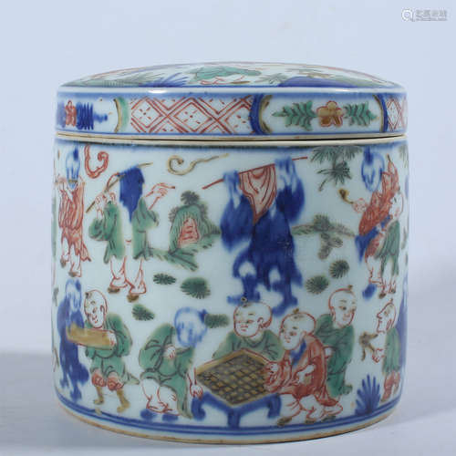 Colorful covered pot of Ming Dynasty