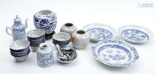 Various Asian porcelain, including Chinese blue/white