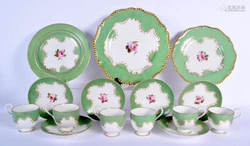 A COLLECTION OF FIFTEEN LATE 18TH CENTURY WORCESTER FLIGHT B...