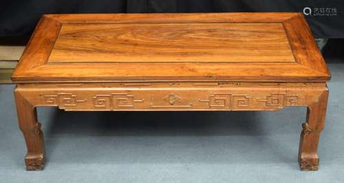 AN EARLY 20TH CENSURY CHINESE HARDWOOD HONGMU KANG STYLE TAB...