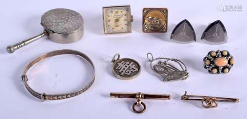 ASSORTED JEWELLERY. 66 grams. (qty)