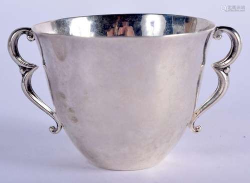 A GEORG JENSEN SILVER CUP. 52 grams. 8 cm x 6 cm.