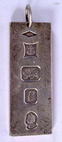 A 1970S SILVER INGOT. Birmingham 1977. 30 grams. 5 cm x 2 cm...