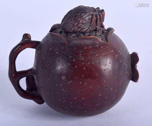 A JAPANESE BOXWOOD TEAPOT. 66 grams. 6.5 cm x 5.5 cm.