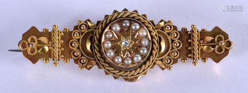 A VICTORIAN 15CT GOLD AND SEED PEARL BROOCH. 4.25 grams. 4.7...