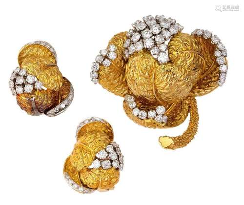 Suite of gold and diamond-set Jewellery, by Kutchinsky, comp...